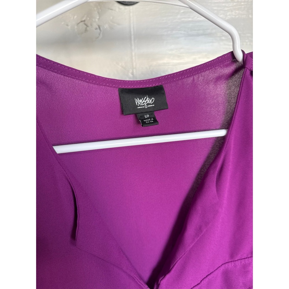 Mossimo Supply Co Magenta Purple Sleeveless V-Neck Blouse Epaulettes Small - Picture 2 of 6